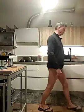 Coolandgang online show from 01-18-25, 06:13