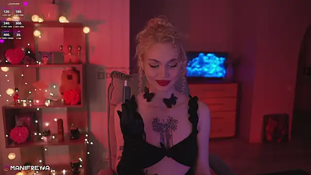 ManiFreyja online show from 03-22-25, 07:20