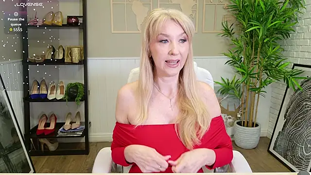 LadyLeea online show from 05-12-26, 05:04