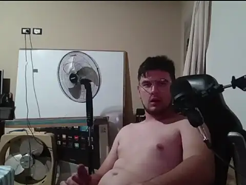 Snapshot of enzis3 chatting on 02-07-26, 11:19 enzis3 online show from 02-07-26, 11:19