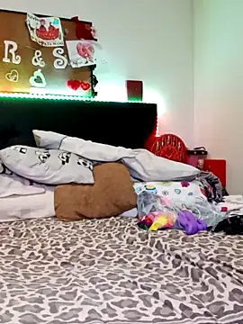 Snapshot of kittymorenita26 chatting on 12-11-24, 11:00 kittymorenita26 online show from 12-11-24, 11:00