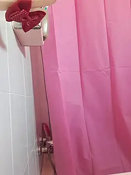 Snapshot of kittymorenita26 chatting on 01-09-25, 04:39 kittymorenita26 online show from 01-09-25, 04:39