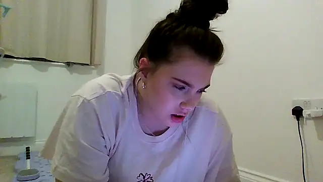 Snapshot of Krystal_Tx chatting on 03-31-26, 07:03 Krystal Tx online show from 03-31-26, 07:03