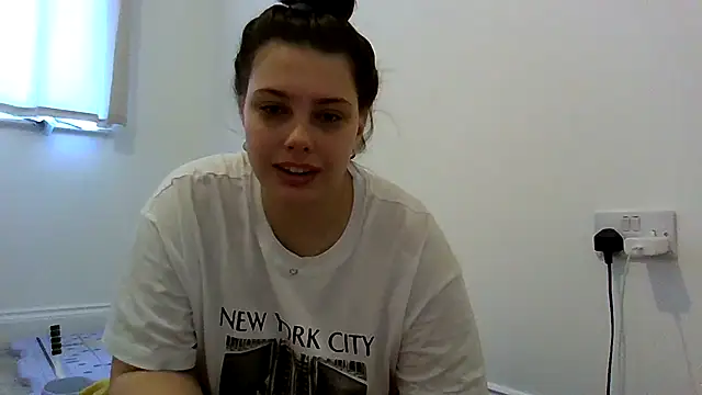 Snapshot of Krystal_Tx chatting on 04-04-26, 07:28 Krystal Tx online show from 04-04-26, 07:28