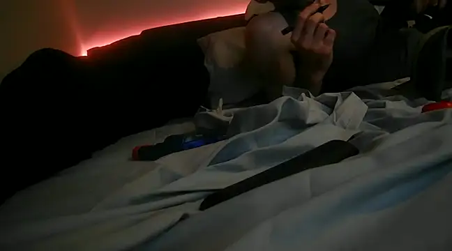 Snapshot of smokee_parT903 chatting on 12-17-24, 09:28 smokee parT903 online show from 12-17-24, 09:28