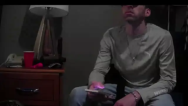 Snapshot of smokee_parT903 chatting on 01-24-25, 12:52 smokee parT903 online show from 01-24-25, 12:52