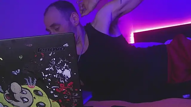 Snapshot of smokee_parT903 chatting on 01-27-25, 09:55 smokee parT903 online show from 01-27-25, 09:55