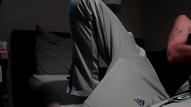 Snapshot of smokee_parT903 chatting on 10-23-25, 12:21 smokee parT903 online show from 10-23-25, 12:21