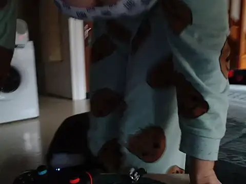 Lauzo21 online show from 09-26-25, 06:17