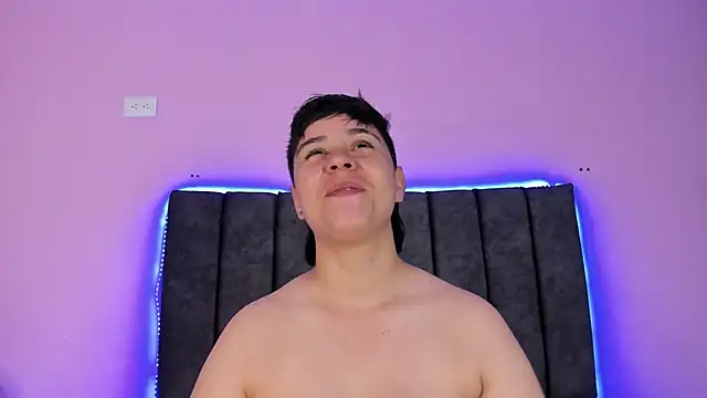 AbbySmiitth  online show from 01-11-25, 03:09