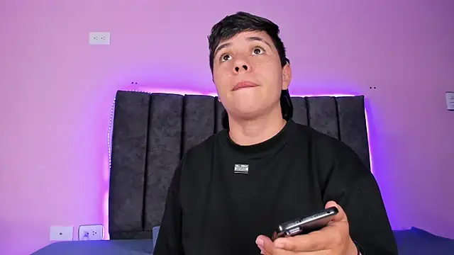 AbbySmiitth  online show from 01-18-25, 06:21