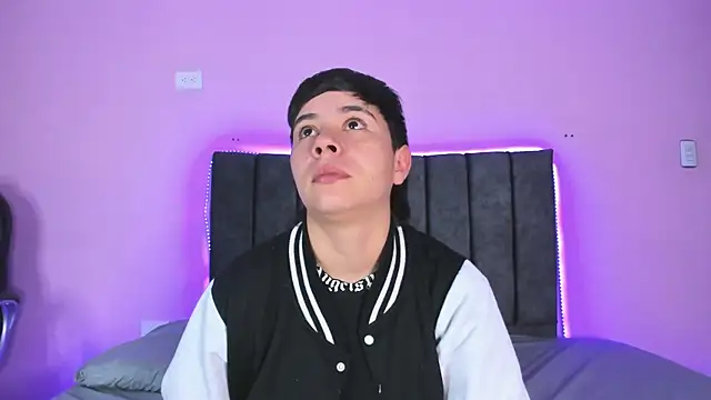 AbbySmiitth  online show from 01-20-25, 12:18