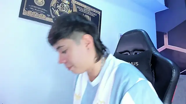 AbbySmiitth  online show from 09-17-25, 07:04