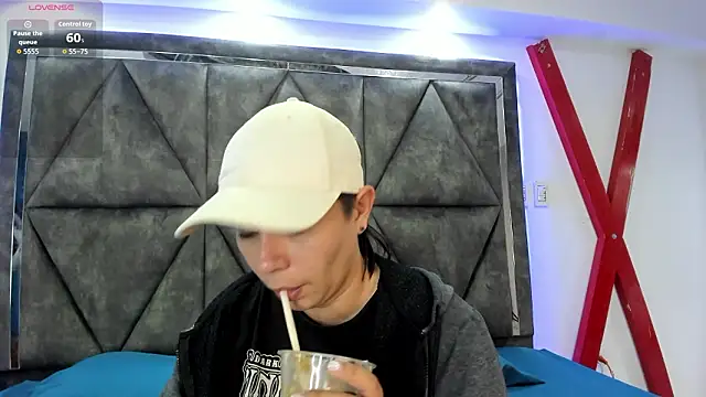 AbbySmiitth  online show from 02-18-26, 09:11