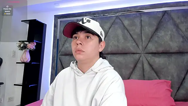AbbySmiitth  online show from 05-10-26, 04:23