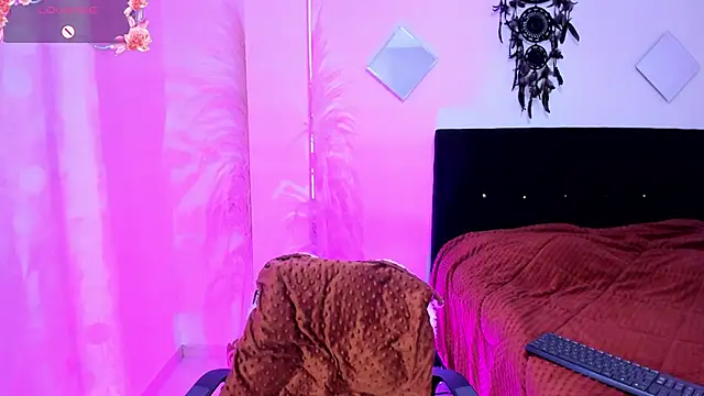 Hannahoney  online show from 03-04-25, 11:40