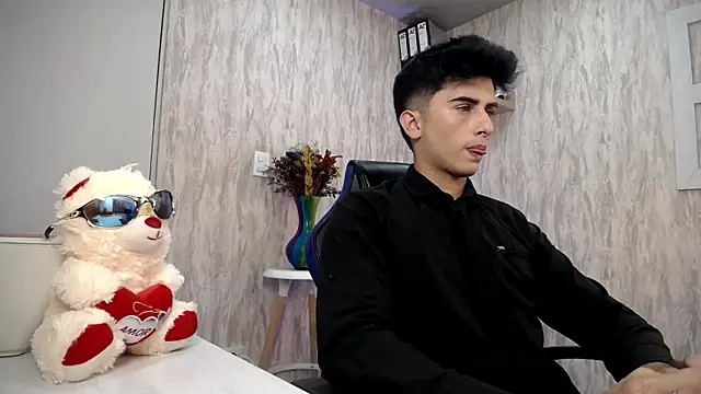 Snapshot of MrWilliseo chatting on 02-13-26, 08:16 MrWilliseo online show from 02-13-26, 08:16