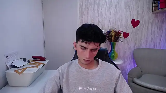 Snapshot of MrWilliseo chatting on 02-20-26, 07:14 MrWilliseo online show from 02-20-26, 07:14