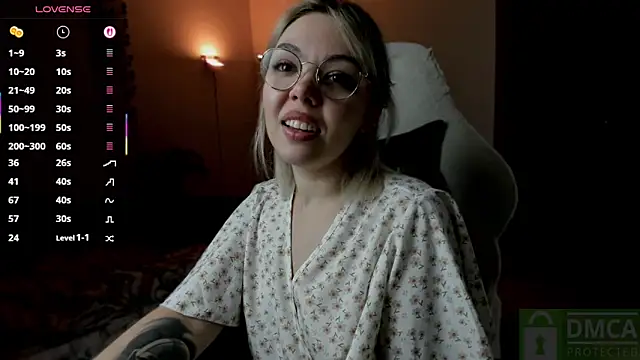 whoa-hoa-hoa-hoa-hoa online show from 10-16-25, 09:05