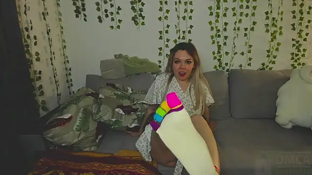 whoa-hoa-hoa-hoa-hoa online show from 02-21-26, 07:04