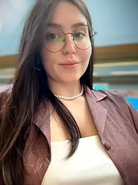 meow girl online show from 06-19-26, 11:03