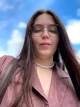 meow girl online show from 06-26-26, 11:25