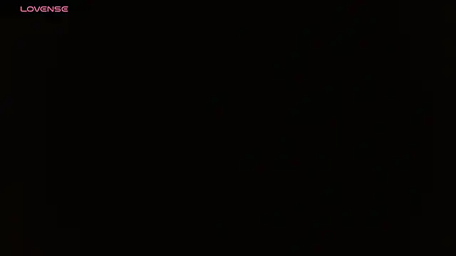 Snapshot of Vanse_lust chatting on 03-19-25, 07:27 Vanse lust online show from 03-19-25, 07:27