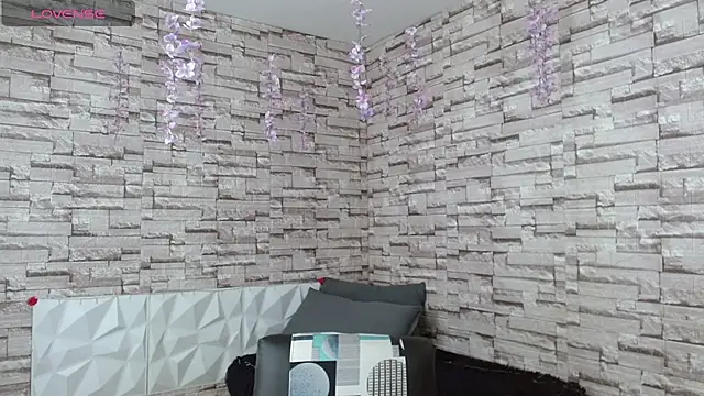 Vanse lust online show from 09-25-25, 07:39