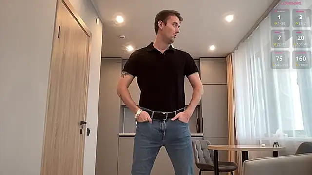 cute mark online show from 10-10-25, 10:58