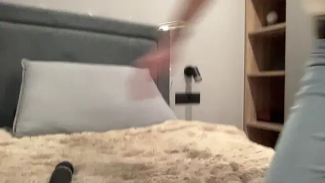 cute mark online show from 01-05-26, 05:27