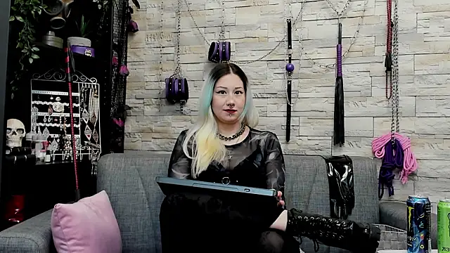 CruelMistress online show from 03-19-26, 02:04