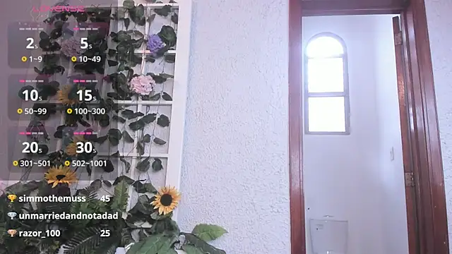Snapshot of Venusflame__ chatting on 01-13-25, 07:10 Venusflame online show from 01-13-25, 07:10