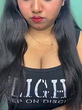 Ishaani 0 online show from 06-23-26, 05:44