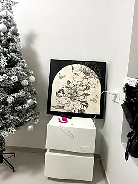 xyebobs online show from 12-06-24, 02:28