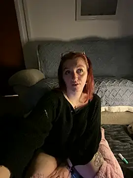 Snapshot of Stoner_BarbieXX chatting on 01-20-25, 10:15 Stoner BarbieXX online show from 01-20-25, 10:15