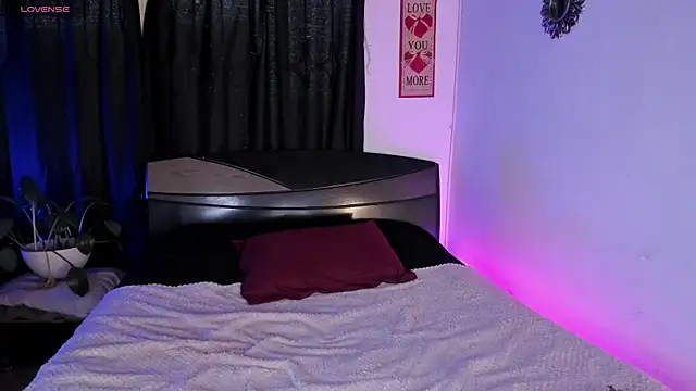 anhiahoney02 online show from 05-14-26, 10:05