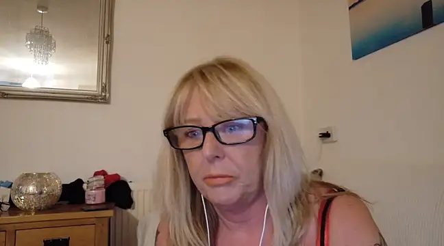 Miss-Cx online show from 02-06-25, 05:19