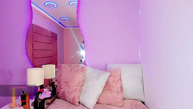 Shanelengel online show from 03-22-26, 08:45