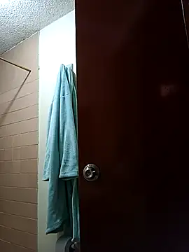 Snapshot of chloewildd_ chatting on 01-08-26, 10:01 chloewildd online show from 01-08-26, 10:01