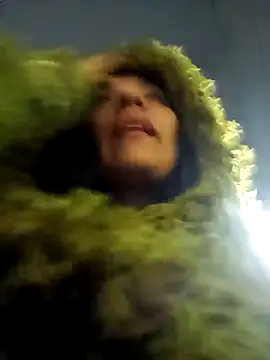 Snapshot of chloewildd_ chatting on 02-08-26, 02:26 chloewildd online show from 02-08-26, 02:26