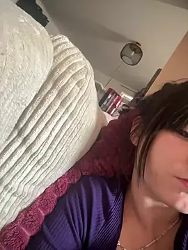 Petite moi online show from 05-11-26, 10:43