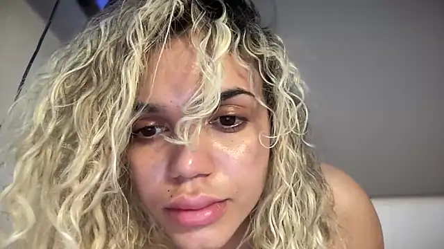 Snapshot of brithneysquirt chatting on 05-23-26, 07:56 brithneysquirt online show from 05-23-26, 07:56