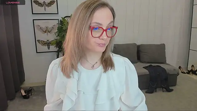 AdelaideRosabel online show from 12-05-24, 10:34