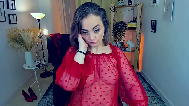 AdelaideRosabel online show from 01-06-25, 04:15
