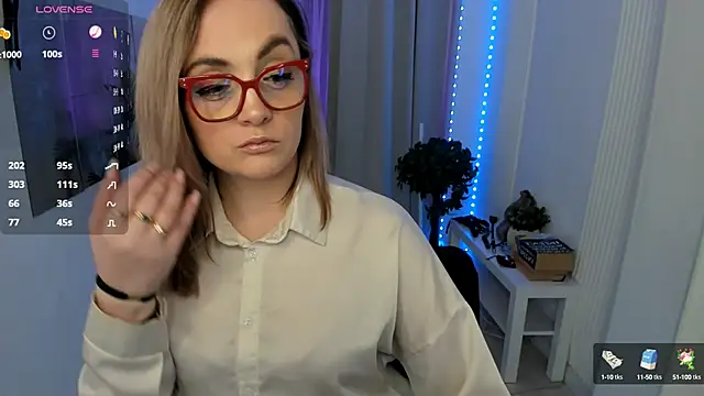 AdelaideRosabel online show from 01-11-25, 09:57