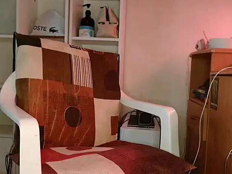 DirtyDi97 online show from 11-06-25, 03:24