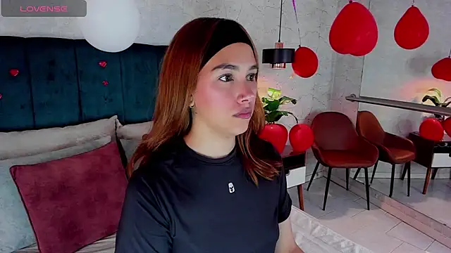 AdeleAndersonn online show from 02-18-26, 07:54