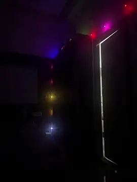 Snapshot of yourhero3466 chatting on 03-01-26, 04:53 yourhero3466 online show from 03-01-26, 04:53