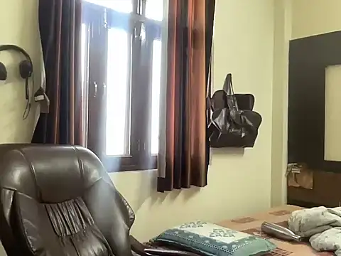 Snapshot of yourhero3466 chatting on 03-21-26, 11:15 yourhero3466 online show from 03-21-26, 11:15