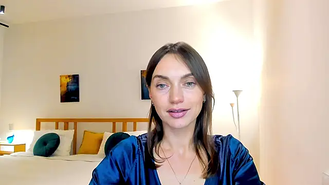 LovelyeeMia online show from 12-05-24, 06:55